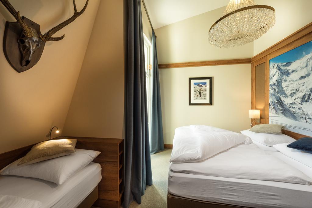 Hotel Eden Rock Bad Gastein Zewnętrze zdjęcie